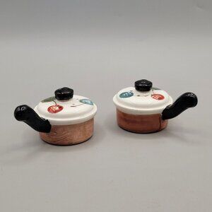 Enesco Ceramic Salt and Pepper Shakers Pot Set With Lids & Handles